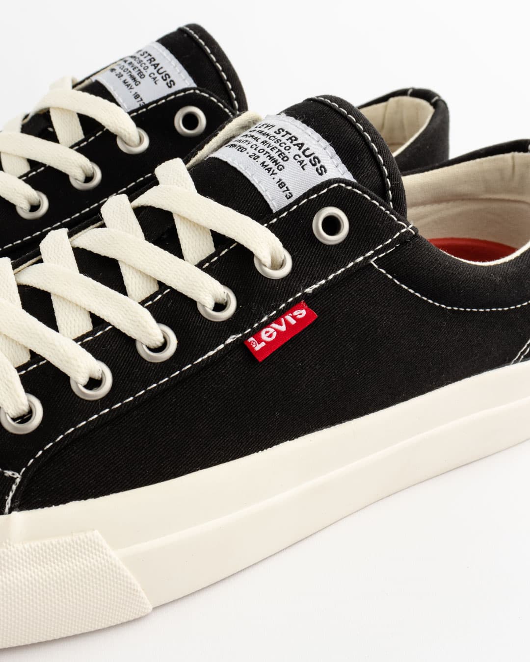 levi's sneakers